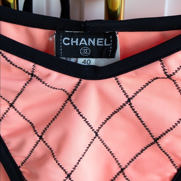 Iconic Chanel Vintage Spring 1995 Coral Pink Quilted 95P Bikini Swimsuit - Picture 8 of 12